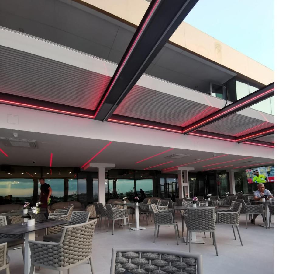 Hotel Delta 3 Tulcea Buitenkant foto